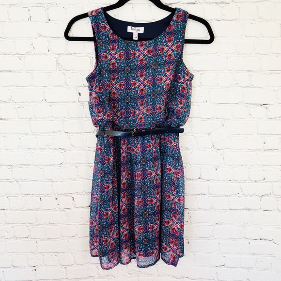 Other - Blue Floral Summer Dress w/Belt NWT Size 12